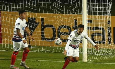 El Ciclón se despidió del torneo con una victoria como visitante. El Ciclón se despidió del torneo con una victoria como visitante.