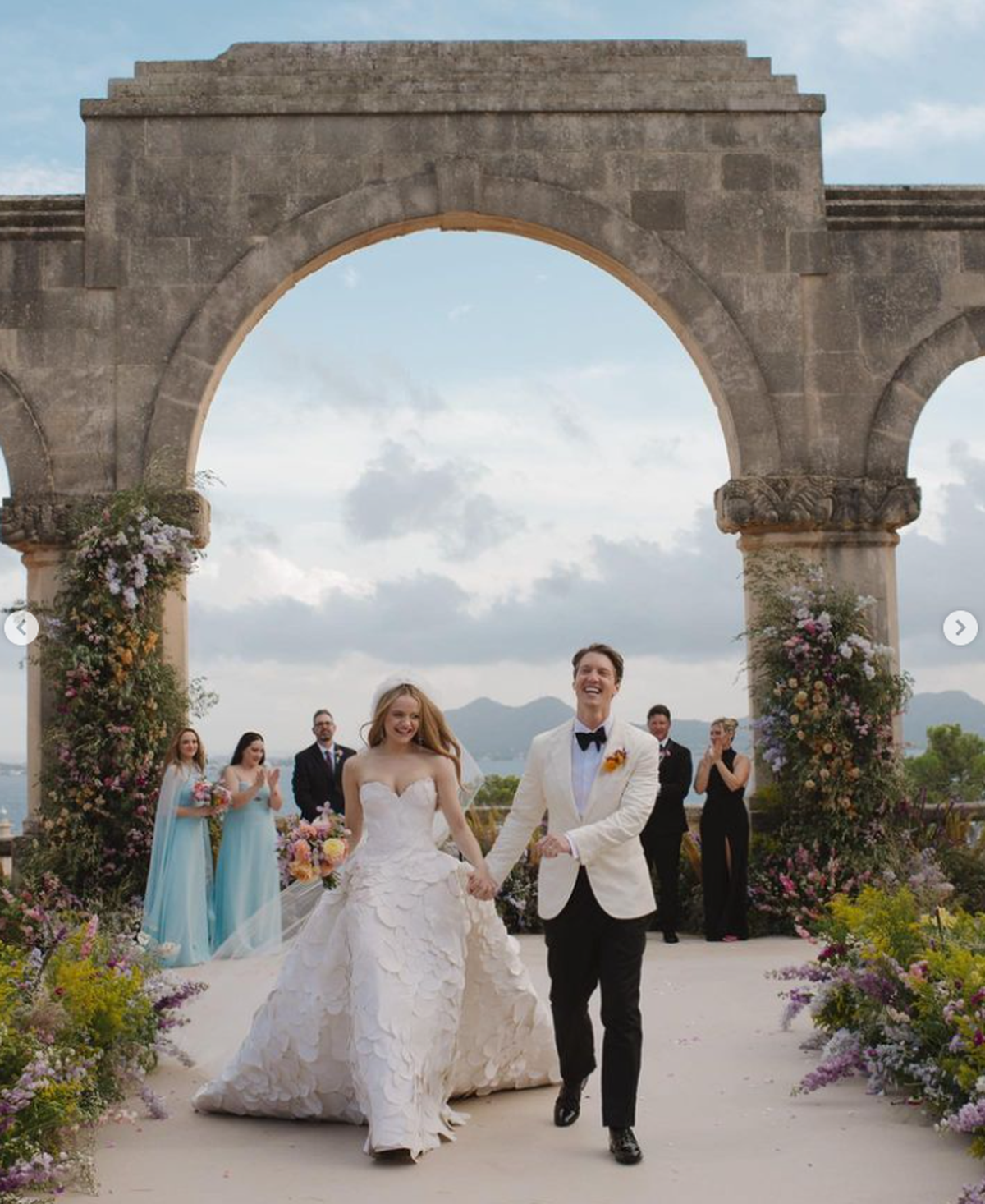 Joey King se casó con el director Steven Piet. Joey King se casó con el director Steven Piet.