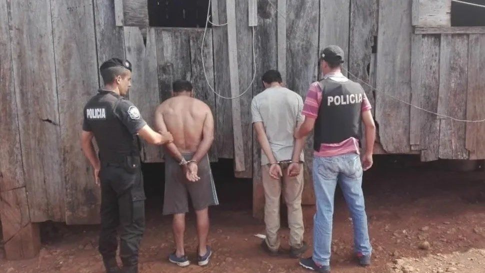 Misiones: detuvieron a dos hermanos docentes acusados de abusos sexuales a sus hijas