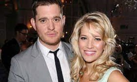 Luisana Lopilato y Michael Bublé tienen una cancha de hockey sobre hielo en su mansión. Luisana Lopilato y Michael Bublé tienen una cancha de hockey sobre hielo en su mansión.