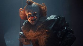 El capítulo 6 de It: Bienvenidos a Derry explica el trauma de Ingrid y revela la verdad de la caja de Halloran. El capítulo 6 de It: Bienvenidos a Derry explica el trauma de Ingrid y revela la verdad de la caja de Halloran.