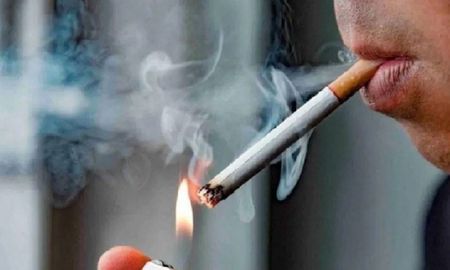 Prohibieron el cigarrillo en Mendoza: no se podrá fumar en plazas, parques y cerca de las escuelas. Prohibieron el cigarrillo en Mendoza: no se podrá fumar en plazas, parques y cerca de las escuelas.
