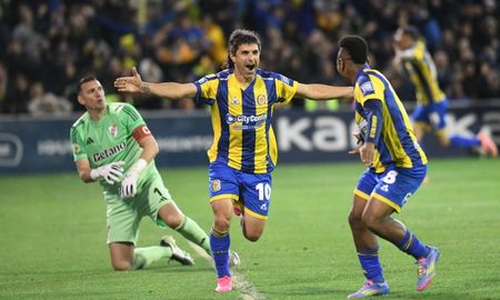 Bombazo en Rosario Central: el representante de Malcorra cargó con todo contra la dirigencia. Bombazo en Rosario Central: el representante de Malcorra cargó con todo contra la dirigencia.