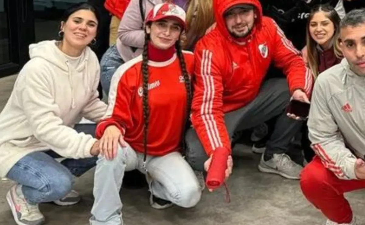 Una hincha de River sufrió un grave accidente en el Monumental y lucha por su vida.