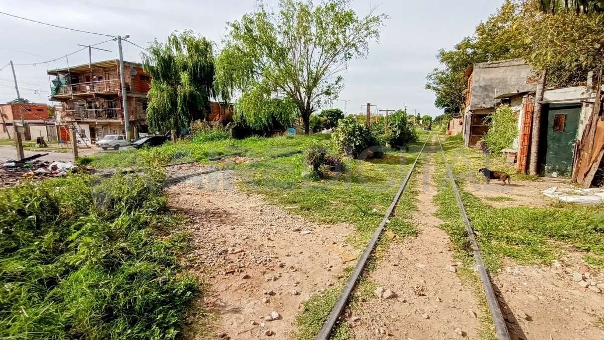 Rosario: dos hombres asesinados y una mujer herida