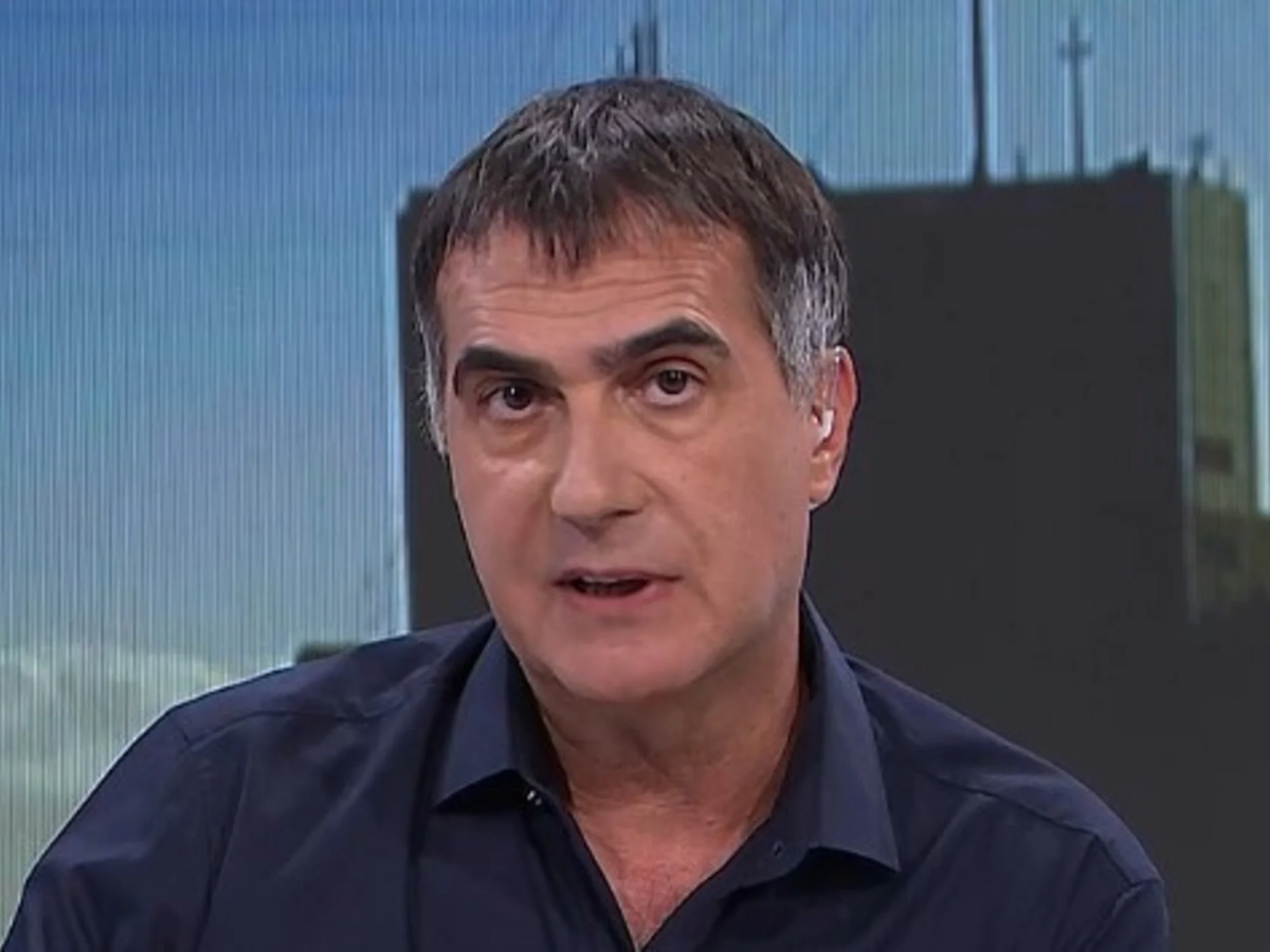 Antonio Laje estalló en vivo tras quedarse varado por un piquete: Son unos reverendos inútiles