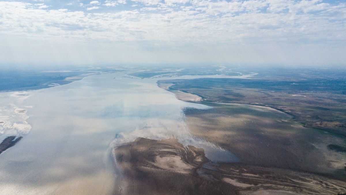 Desde la UNL reiteran las advertencias realizadas en varias oportunidades durante 2020 acerca del peligro de transitar a pie o en vehículo el lecho de la laguna Setúbal.