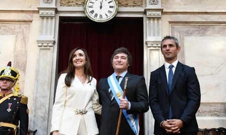 Aire de Santa Fe | Javier Milei Martin Menem y Victoria Villerruel.jpg