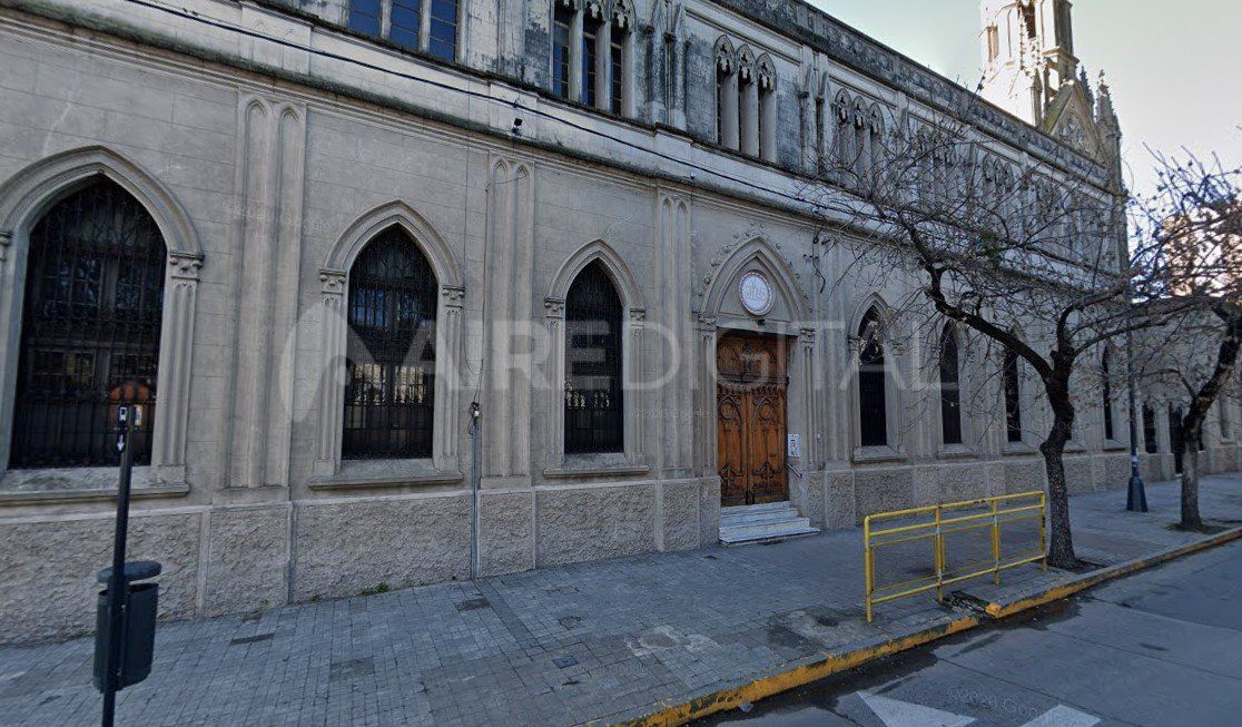Colegio San José Adoratrices de Santa Fe.