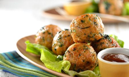 Albóndigas de espinaca con queso. Albóndigas de espinaca con queso.