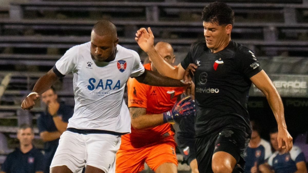 Con gol de Gigliotti, Colón le ganó a Albion en la Serie Río de La Plata 2025