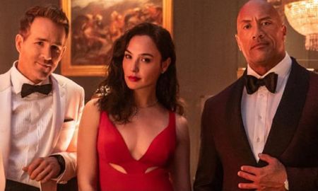 Ryan Reynolds, Gal Gadot y Dwayne Johnson llegaron a Netflix con Alerta Roja, la película más cara de la plataforma. Ryan Reynolds, Gal Gadot y Dwayne Johnson llegaron a Netflix con Alerta Roja, la película más cara de la plataforma.