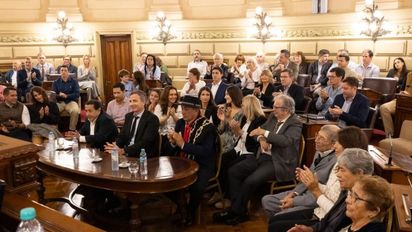 El Senado de Santa Fe realizó homenajes a referentes de la medicina y la tradición