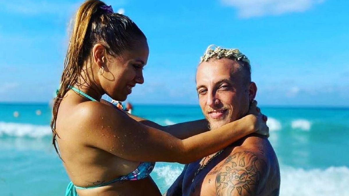 El video de alto voltaje del Polaco y Barby Silenzi que desató una ola de  críticas