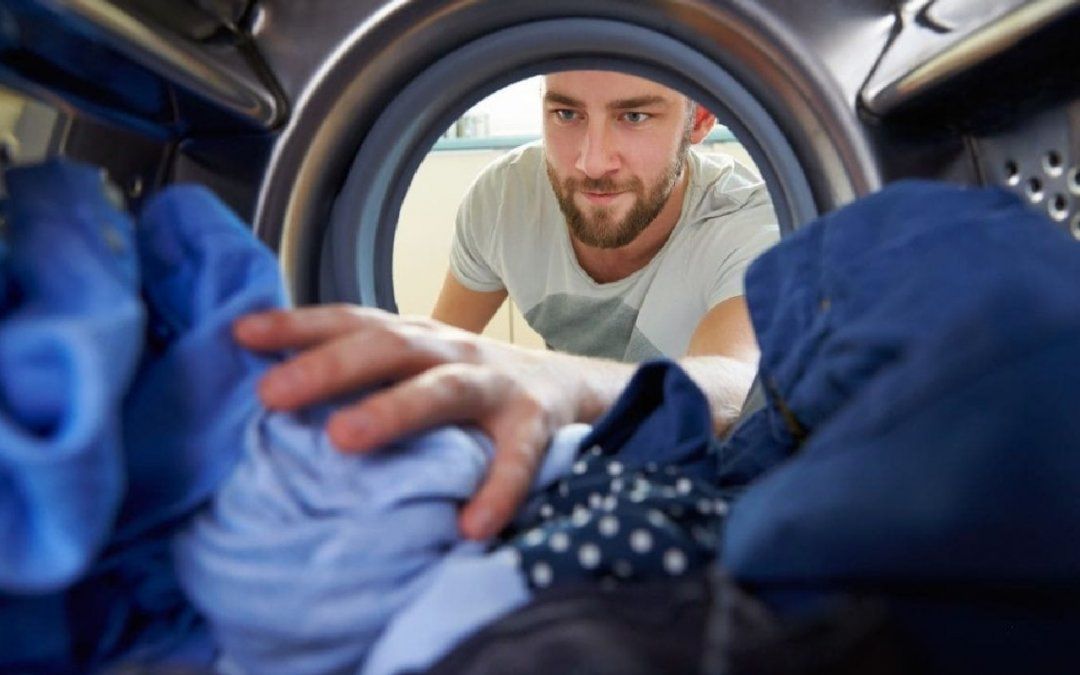 Remedio casero que evitará que estropees tu ropa en la lavadora