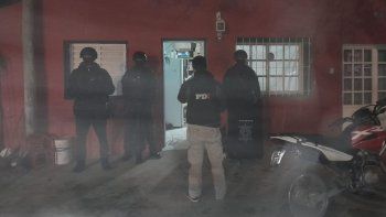Los imputados fueron detenidos tras una serie de allanamientos en Esperanza