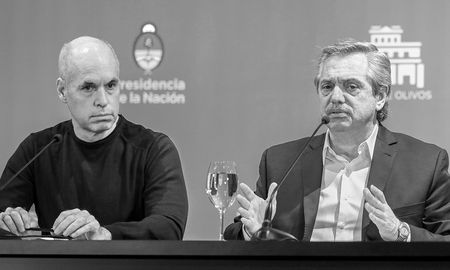 Aire de Santa Fe | larreta y fernandez NA blanco y negro.jpg