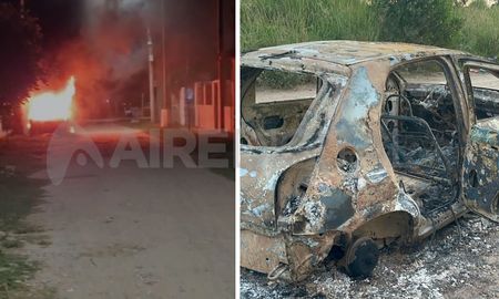 Incendio de un auto a seis cuadras de avenida Blas Parera Incendio de un auto a seis cuadras de avenida Blas Parera