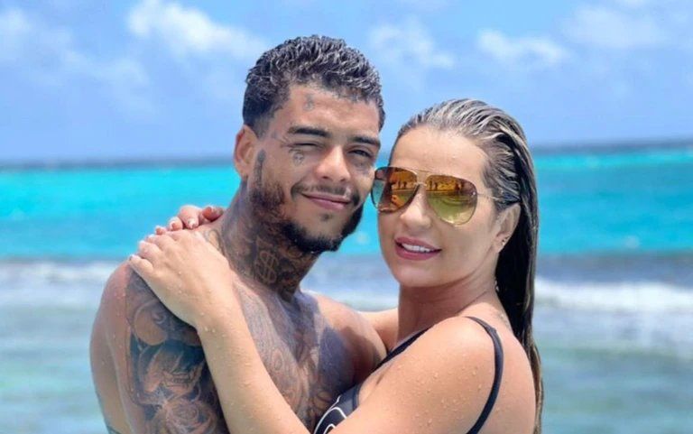 Temor a que lo descubra su esposa.