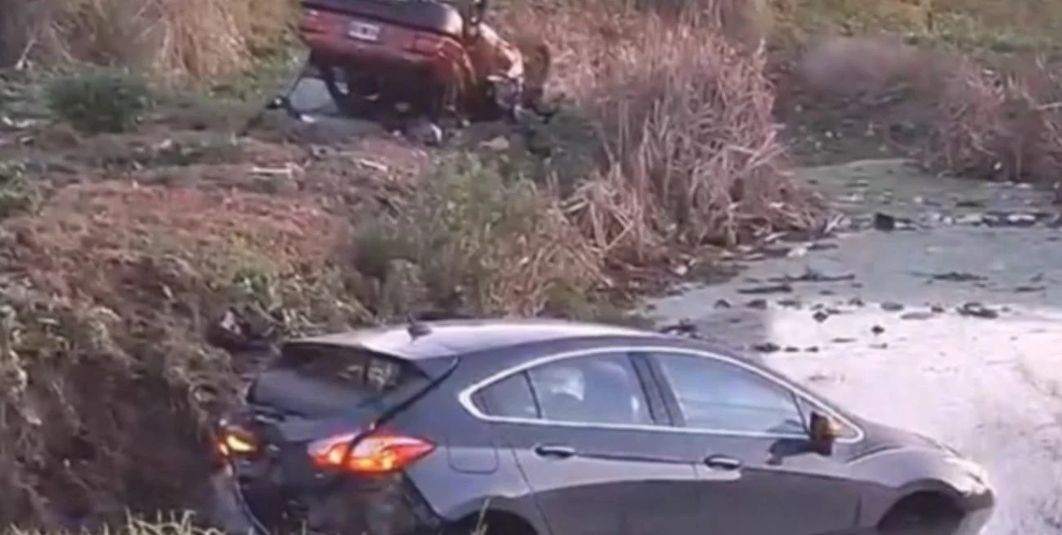 Accidente fatal sobre la autopista Buenos Aires-La Plata: un muerto y tres heridos