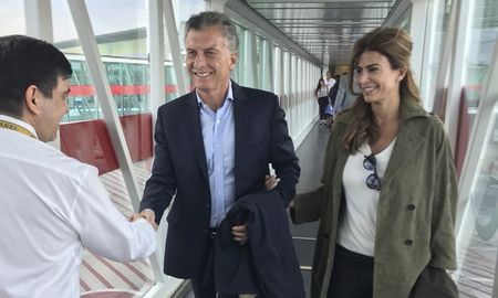 La querella insistió en acceder a información sobre los viajes del procesado expresidente Mauricio Macri, cuyo permiso tramita la Justicia. La querella insistió en acceder a información sobre los viajes del procesado expresidente Mauricio Macri, cuyo permiso tramita la Justicia.