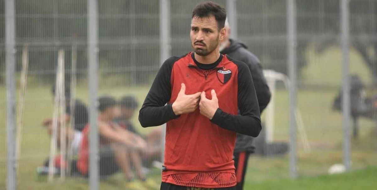 Juan Sánchez Miño no entra en los planes de Marcelo Saralegui y tiene chances de continuar su carrera en Lanús.