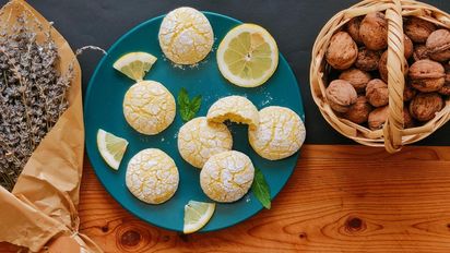 Estas galletas de limón caseras se hacen en minutos y quedan suaves y deliciosas: cómo hacerlas