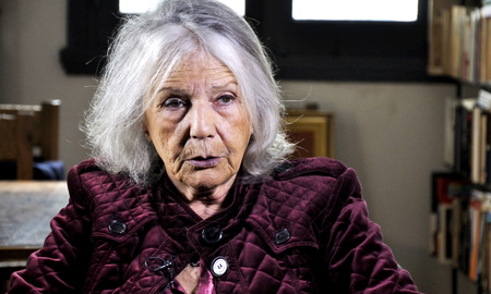 beatriz sarlo denuncio: me ofrecieron la vacuna bajo la mesa y les dije que prefiero morirme ahogada de covid beatriz sarlo denuncio: me ofrecieron la vacuna bajo la mesa y les dije que prefiero morirme ahogada de covid