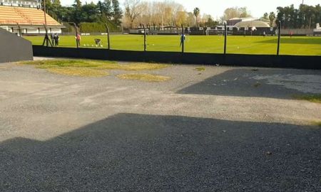 fueron a cobrar y se quedaron a patear: riestra entreno en plena cuarentena y habria sanciones fueron a cobrar y se quedaron a patear: riestra entreno en plena cuarentena y habria sanciones