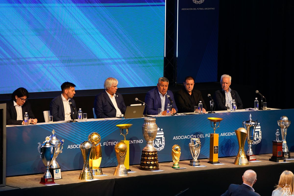 ¡Atento Unión! La AFA convocó a todos los presidentes de Primera División tras la polémica en Barracas-Independiente