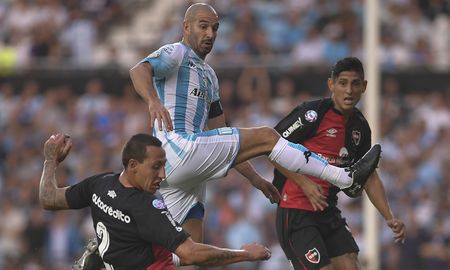 racing y newells igualaron 1-1 en el cilindro de avellaneda racing y newells igualaron 1-1 en el cilindro de avellaneda