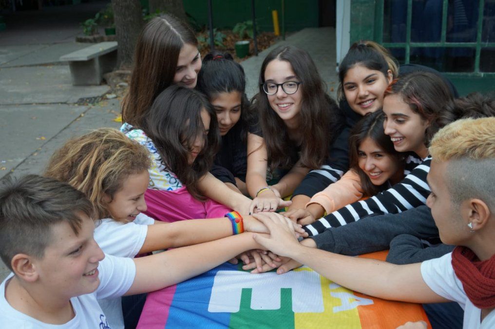 Alumna Rosarina diseñó una aplicación sobre educación sexual