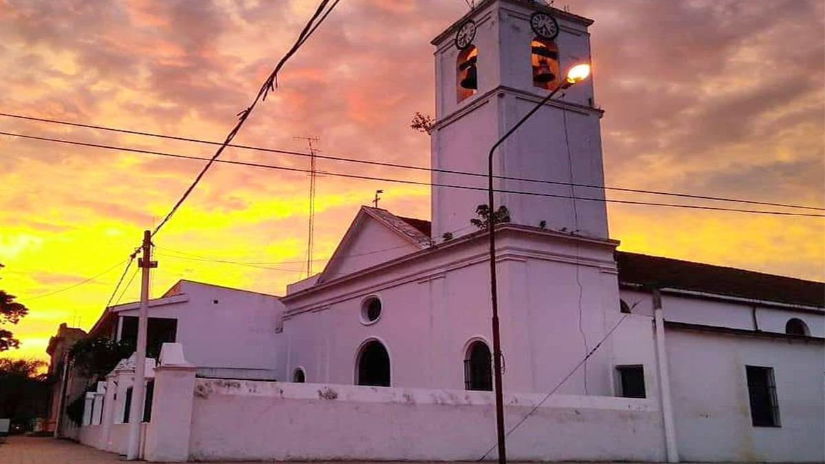En realidad lo que acordamos fue mantener el templo abierto para que la gente acuda a rezar con todas las precauciones del caso&rdquo;