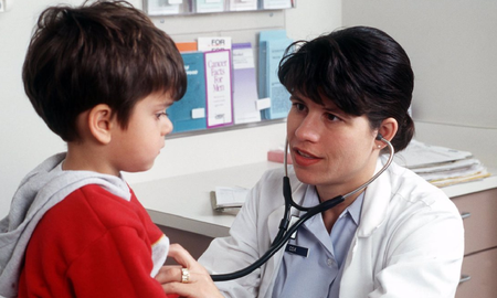 La Organización Mundial de la Salud (OMS) aseguró que, hasta el momento, se detectaron unos 230 casos en todo el mundo, de los cuales uno falleció, mientras que un 10% debieron recibir un trasplante de hígado. La Organización Mundial de la Salud (OMS) aseguró que, hasta el momento, se detectaron unos 230 casos en todo el mundo, de los cuales uno falleció, mientras que un 10% debieron recibir un trasplante de hígado.