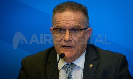 Jorge Lagna, ministro de Seguridad de Santa Fe, habló sobre los policías que no se quieren vacunar.. Jorge Lagna, ministro de Seguridad de Santa Fe, habló sobre los policías que no se quieren vacunar..