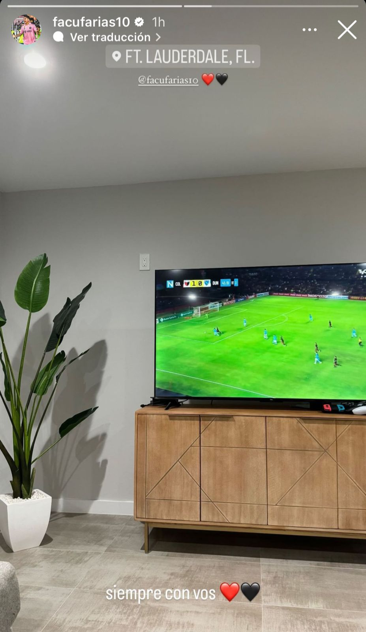 El apoyo de Facu Farías a Colón en sus redes sociales. El apoyo de Facu Farías a Colón en sus redes sociales.