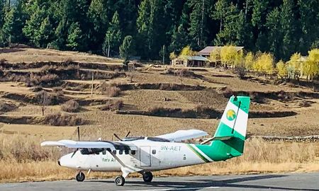 En el avión, del vuelo de Tara Air con destino a Jomsom desde Pokhara, iban 19 pasajeros y tres tripulantes En el avión, del vuelo de Tara Air con destino a Jomsom desde Pokhara, iban 19 pasajeros y tres tripulantes