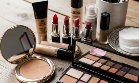 El truco que transforma el maquillaje después de los 40. El truco que transforma el maquillaje después de los 40.