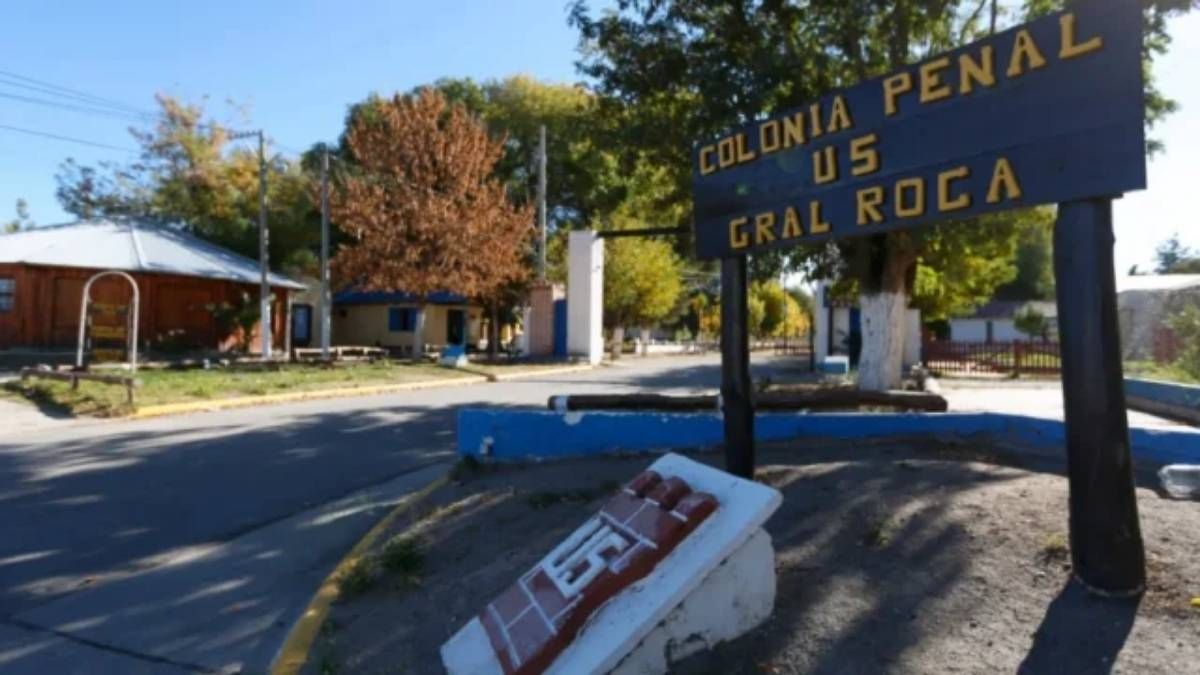 Un penitenciario murió de un tiro en la cabeza.