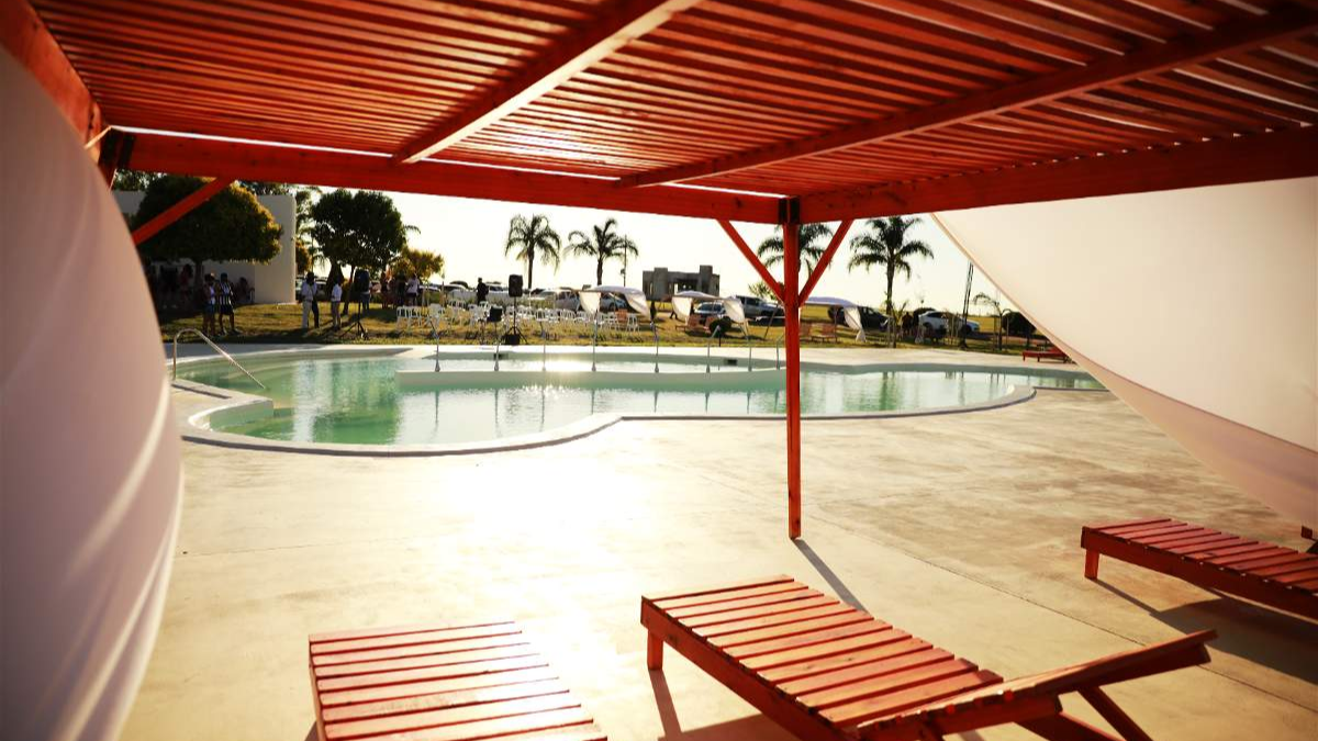 Dentro de la localidad de Basavilbaso se encuentran impresionantes termas para descansar. Dentro de la localidad de Basavilbaso se encuentran impresionantes termas para descansar.