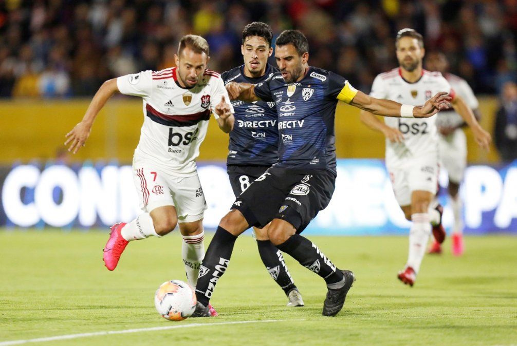 Independiente del Valle y Flamengo igualaron en la primera final