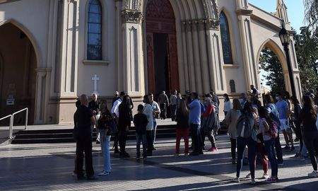 La Municipalidad diagrama los diferentes servicios que se prestarán durante la 123ª Peregrinación Arquidiocesana a la Basílica de Guadalupe. La Municipalidad diagrama los diferentes servicios que se prestarán durante la 123ª Peregrinación Arquidiocesana a la Basílica de Guadalupe.