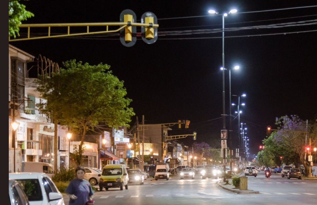 Alumbrado público: la Ciudad rescindirá contrato con la EPE