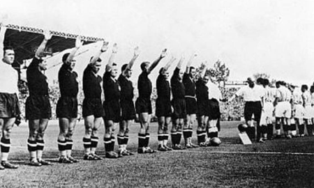 historia de los mundiales: el dia que italia jugo con camiseta negra historia de los mundiales: el dia que italia jugo con camiseta negra