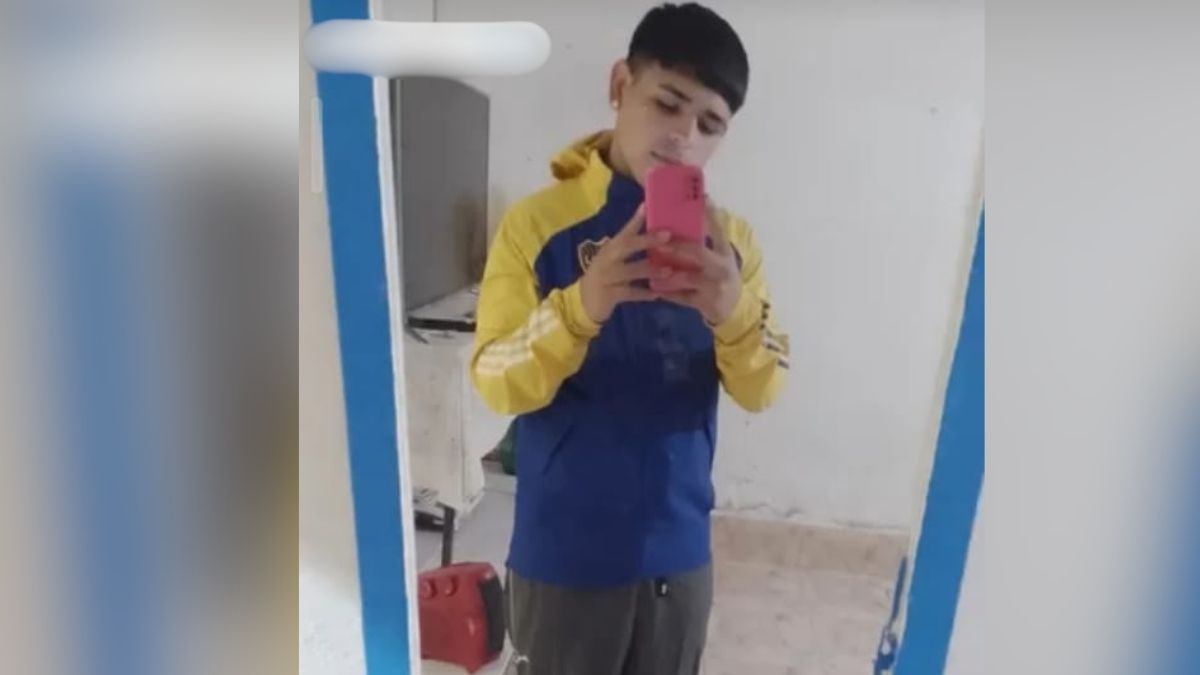 La familia del joven Alexander Souza pide justicia.