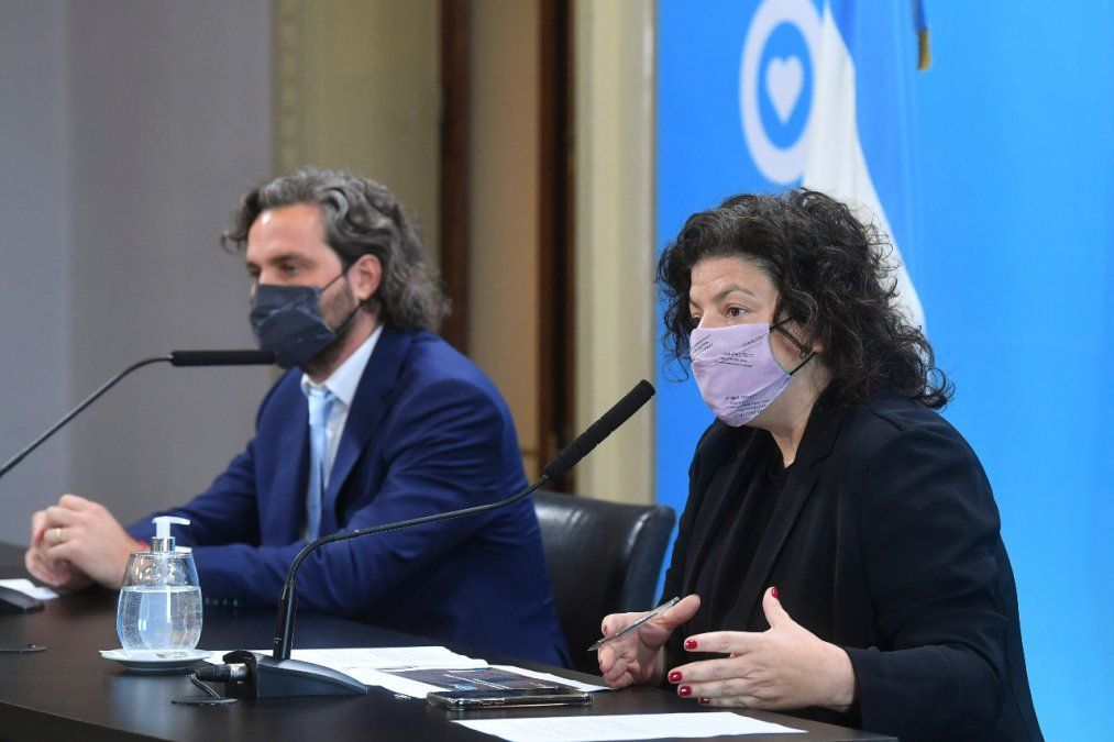 La ministra de Salud dijo esta mañana que cada vacuna que llega al país está en constante movimiento.