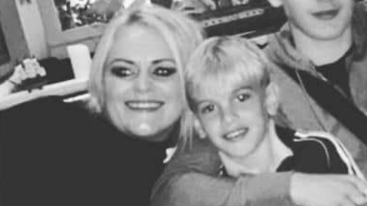 Hollie Dance, la madre de Archie, dijo que los médicos y los jueces no deberían tener la última palabra.