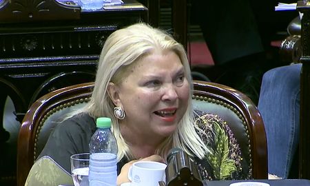 elisa carrio se descompenso en aeroparque