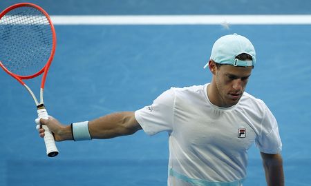 Diego Schwartzman cayó ante Aslan Karatsev y quedó eliminado de Abierto de Australia. Diego Schwartzman cayó ante Aslan Karatsev y quedó eliminado de Abierto de Australia.