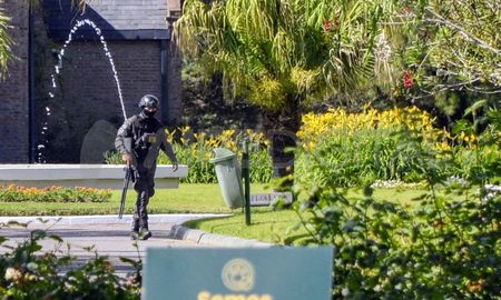 El cuerpo de Pillín Bracamonte fue trasladado el lunes por la noche a un cementerio privado de una localidad vecina a Rosario. El cuerpo de Pillín Bracamonte fue trasladado el lunes por la noche a un cementerio privado de una localidad vecina a Rosario.